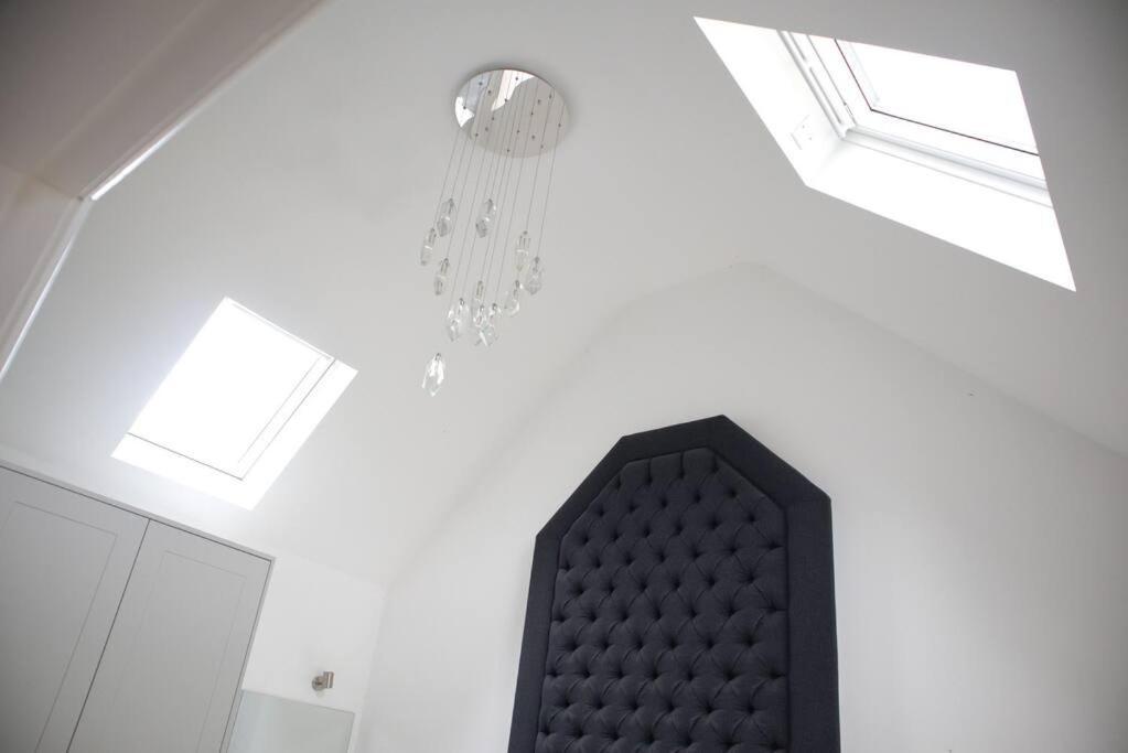Luxury Detached Peak District Stone Barn - Dog Friendly Villa Hazelwood Exterior foto