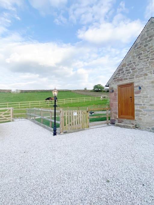 Luxury Detached Peak District Stone Barn - Dog Friendly Villa Hazelwood Exterior foto